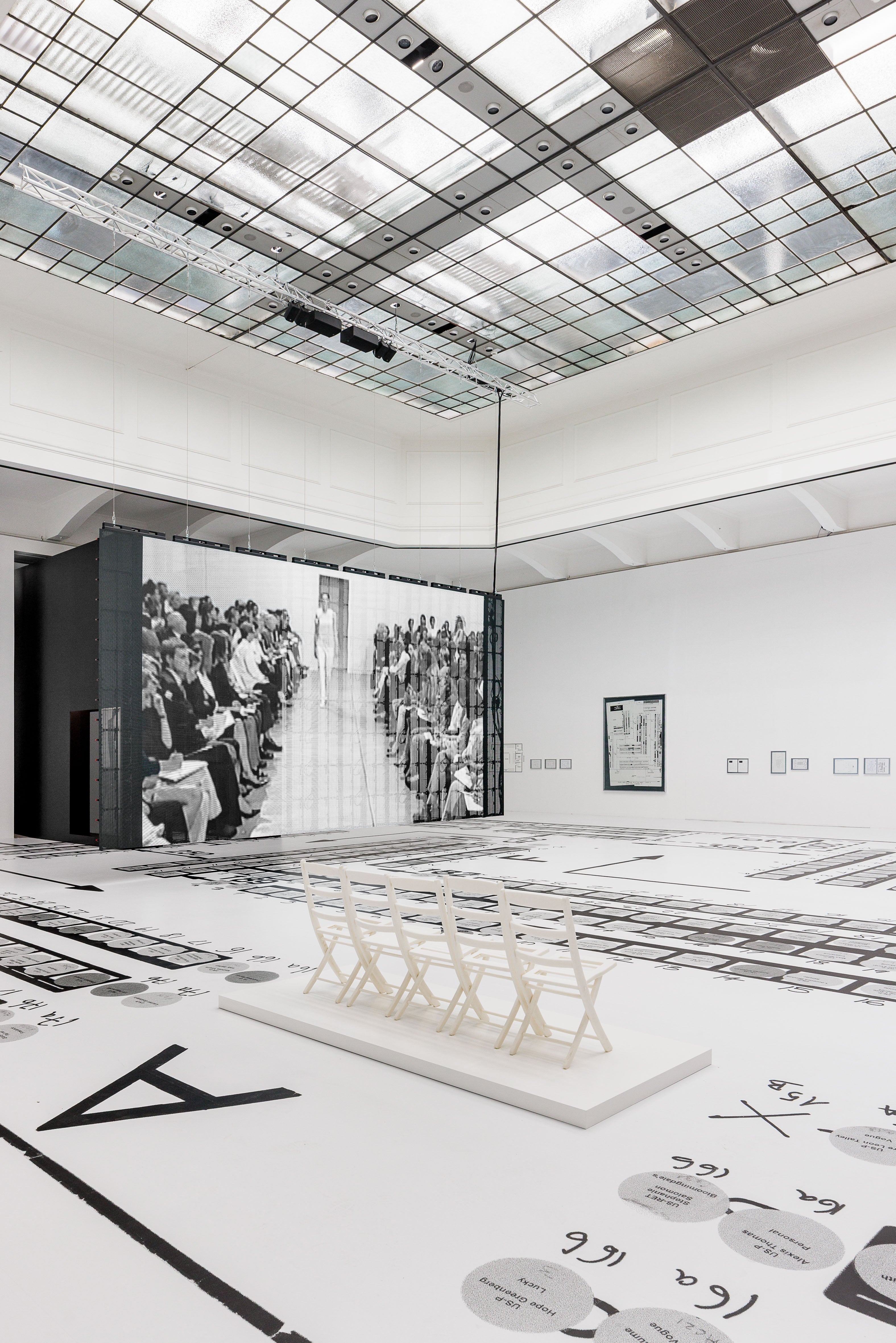 Helmut Lang à Vienne : entrer dans l’esprit d’un créateur visionnaire