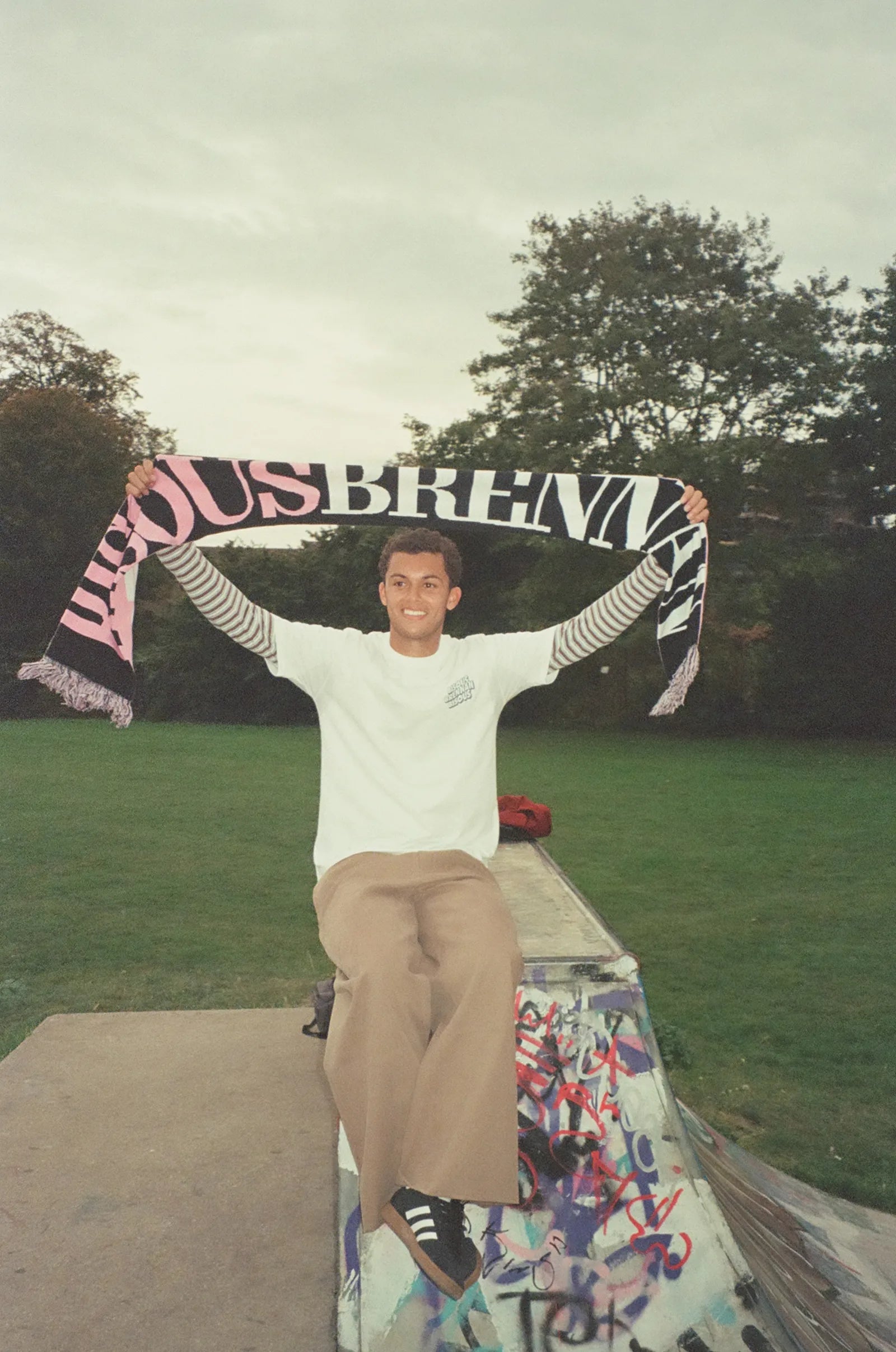 Quand skate et foot se rencontrent : Bisous x Brennan Johnson
