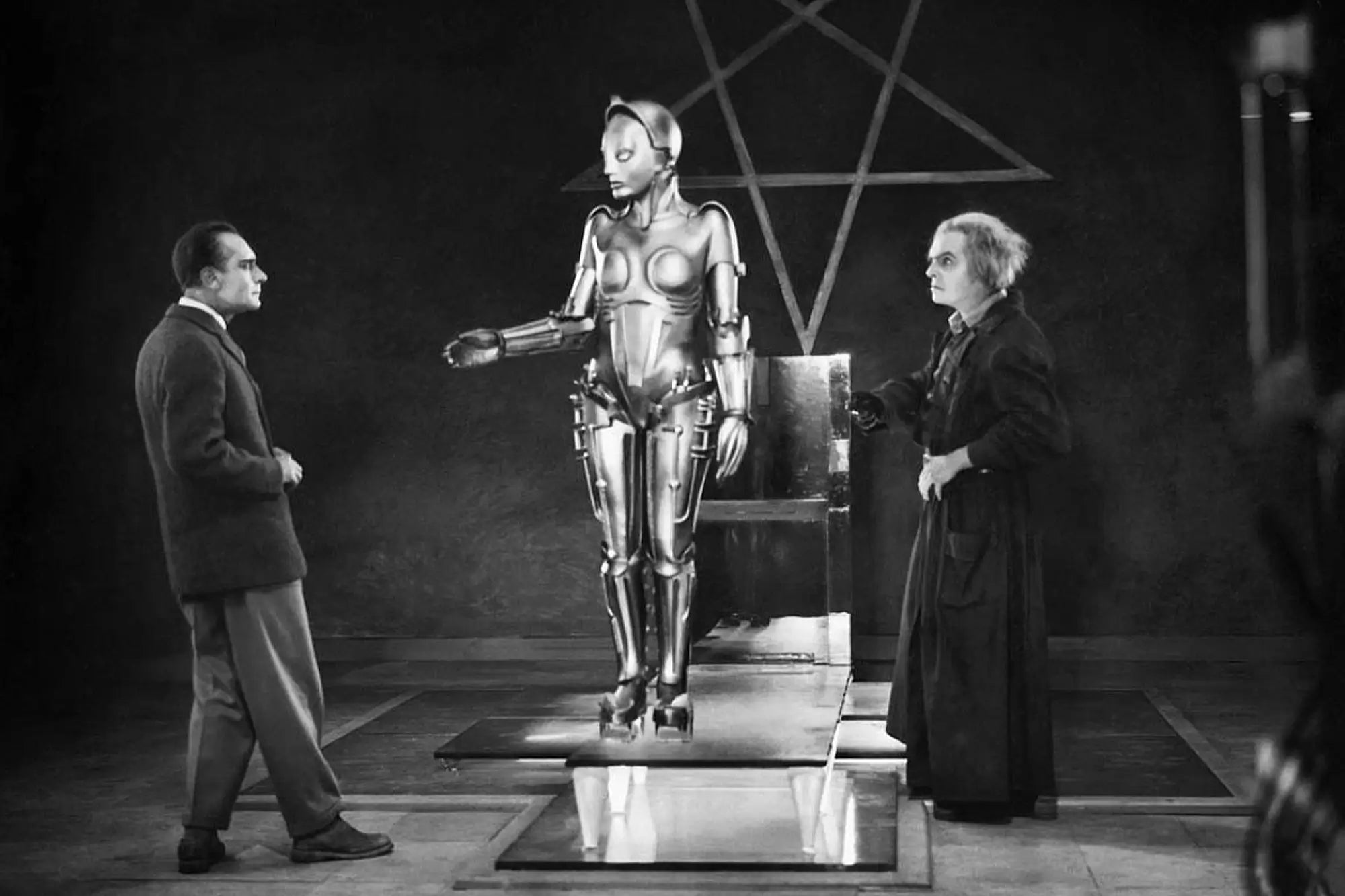 En 1927, un film imaginait 2026 : un siècle plus tard, nous y sommes