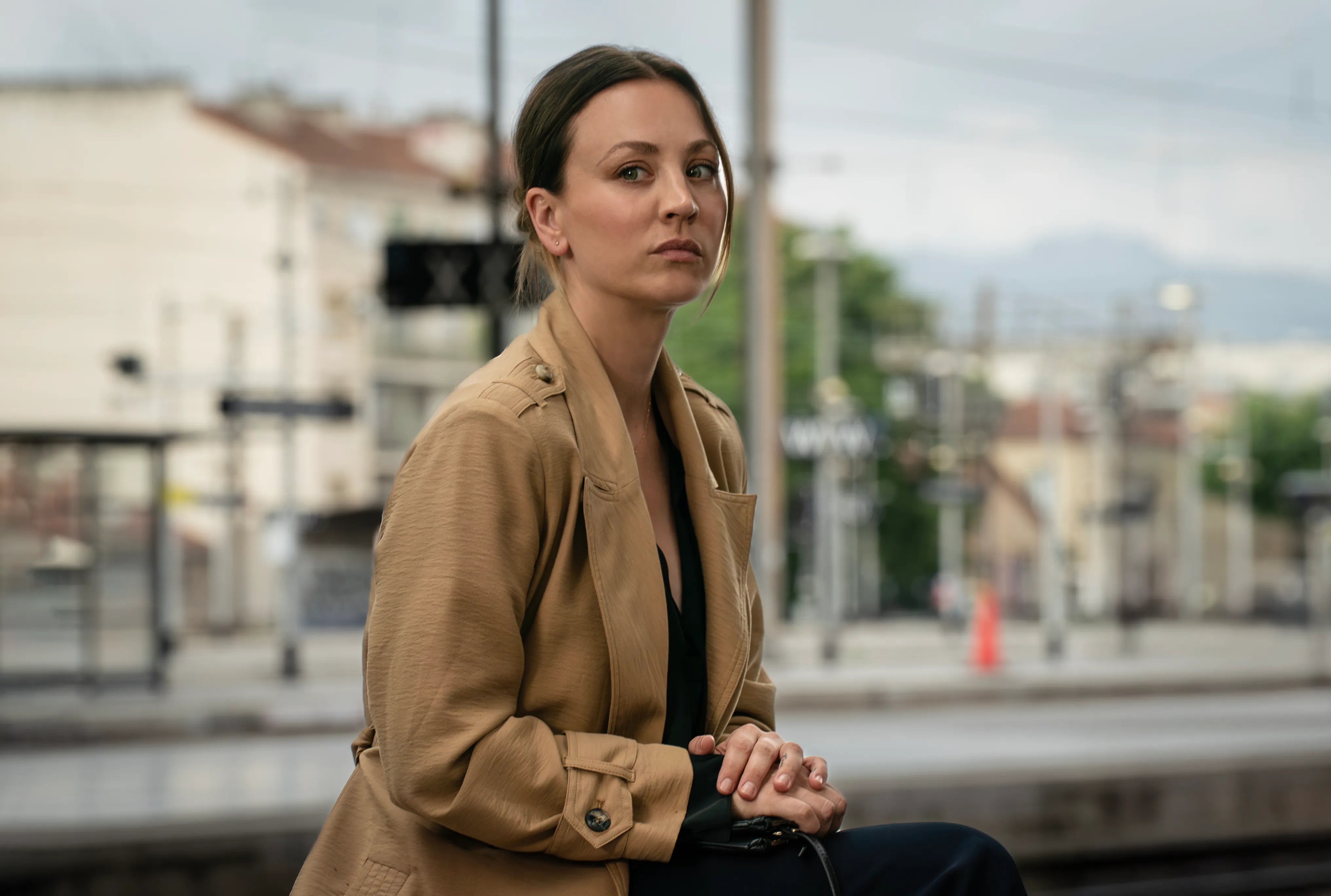 "Vanished" : quand le thriller et la romance s’entrelacent en plein Paris