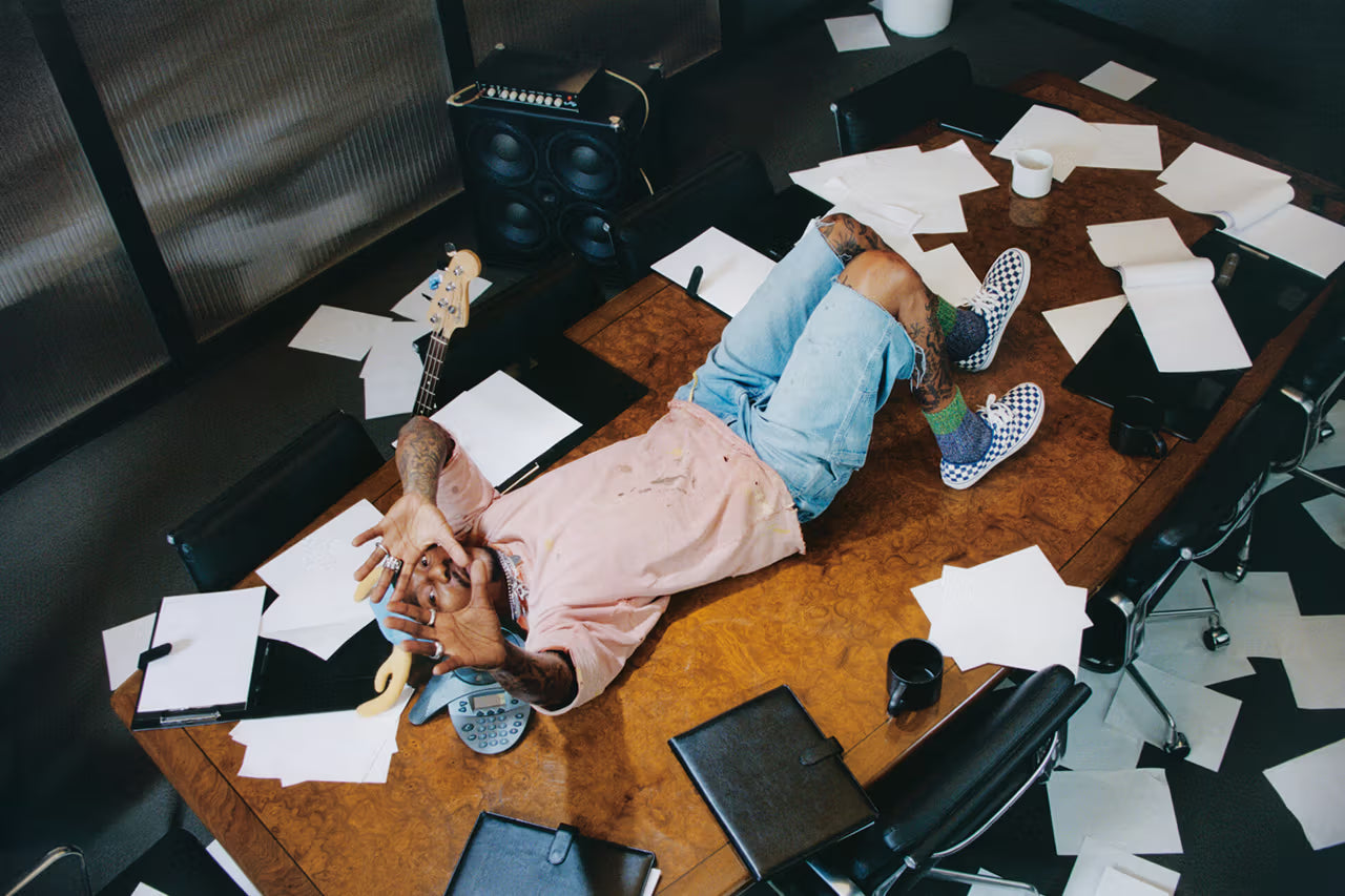 Vans célèbre le printemps avec sa nouvelle campagne "Off The Wall"